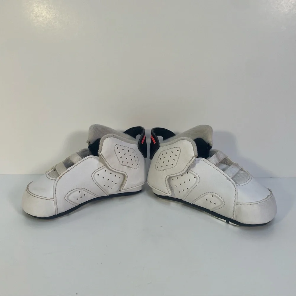 Air Jordan Retro VI 6 White Infrared 2014 525442-123 Toddler 3C No Box